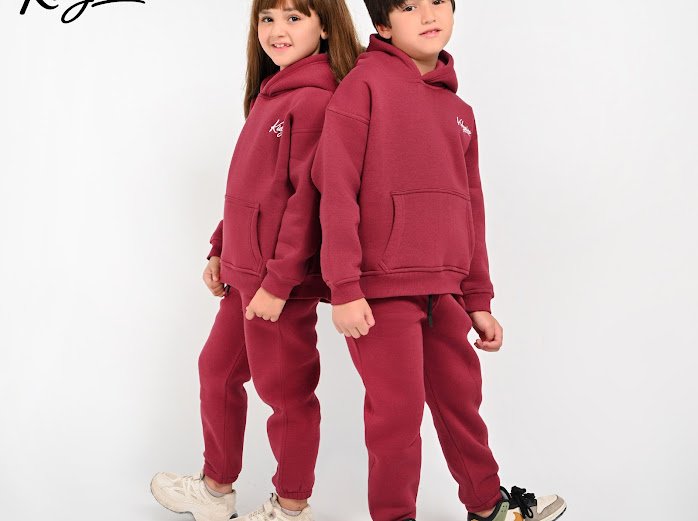 Unisex Fleece-Lined Maroon Tracksuit for Kids
